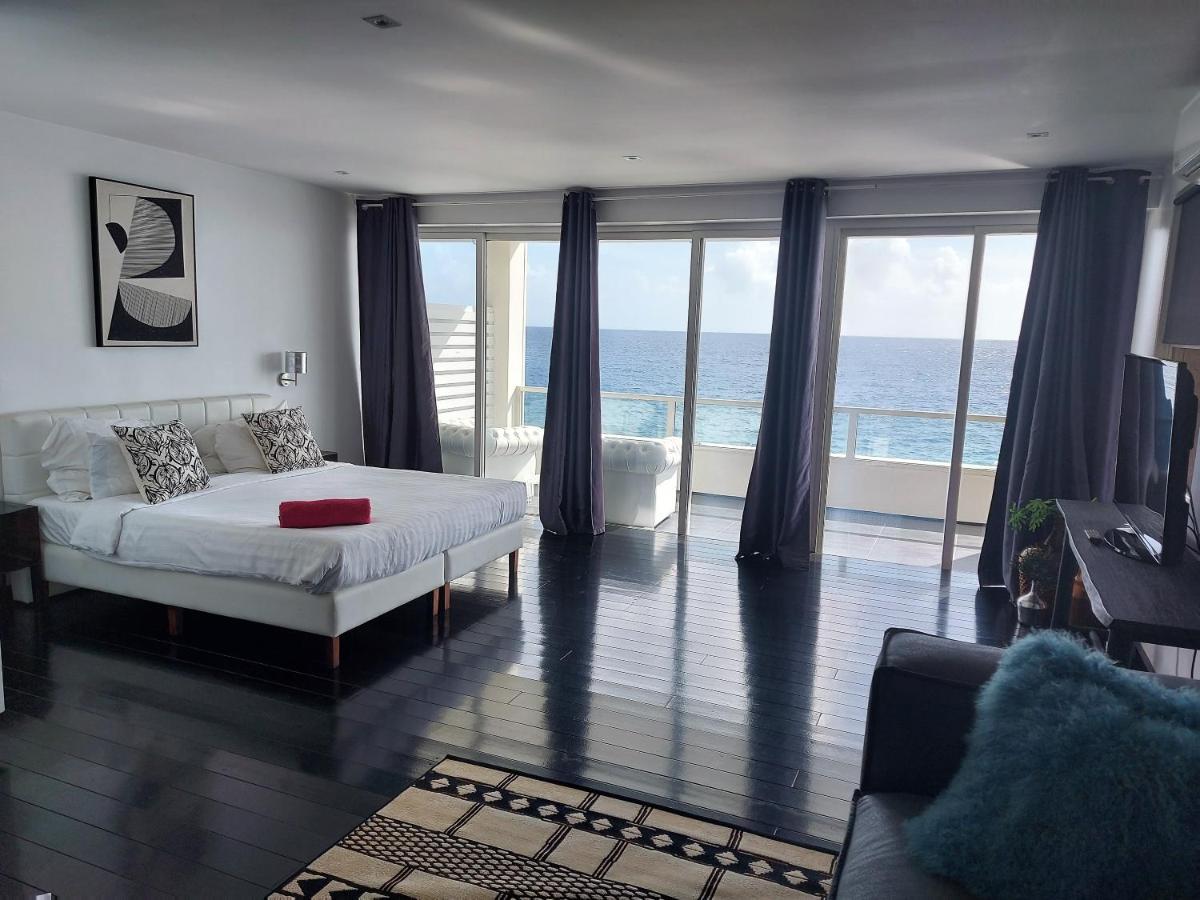 Junior Suite aan de Oceaan met 2 Kingsize Bedden