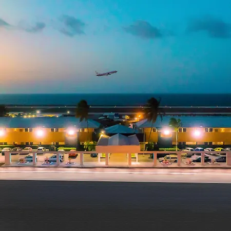 Curacao Airport Hotel-2