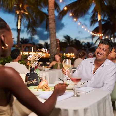 Papagayo Beach Hotel (Adults Only)-2